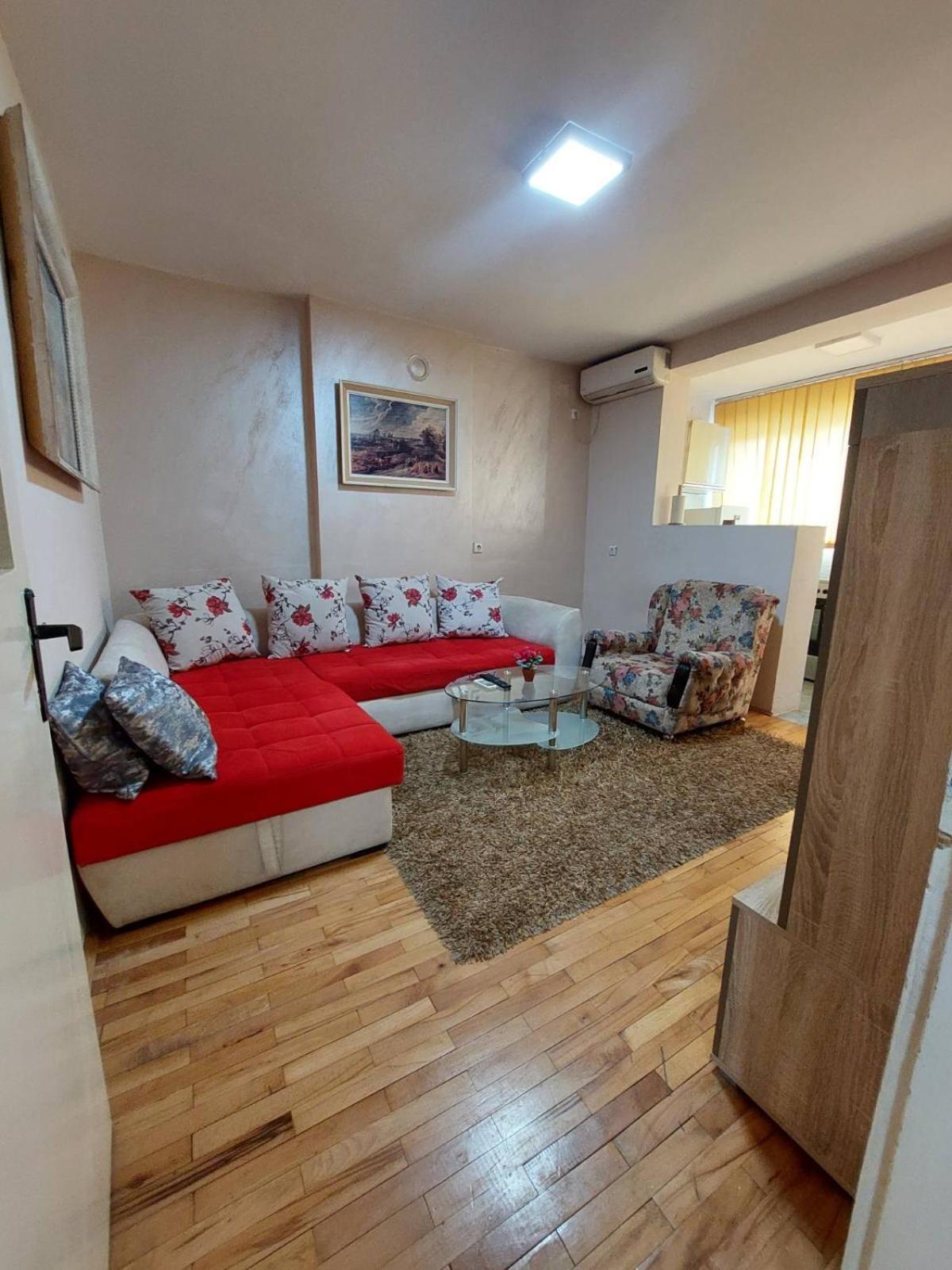Apartment Vuk Podgorica Exterior photo